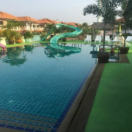 Tropical Pool Hotel